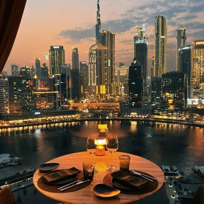 Auralis™ テーブルランプ