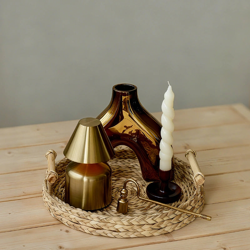 Auralis™ テーブルランプ