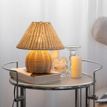 WeaveCraft™ Table Lamp