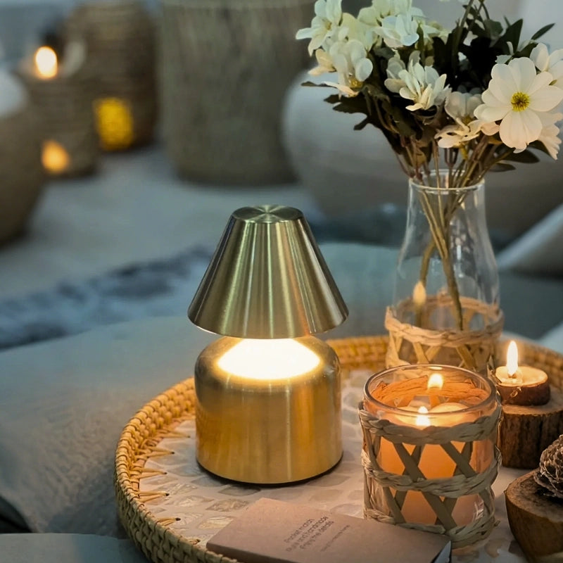 Auralis™ テーブルランプ