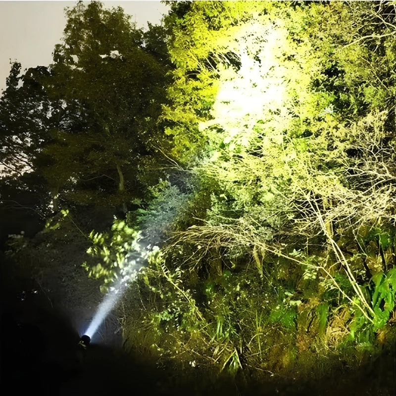 BeamMax™ フラッシュライト