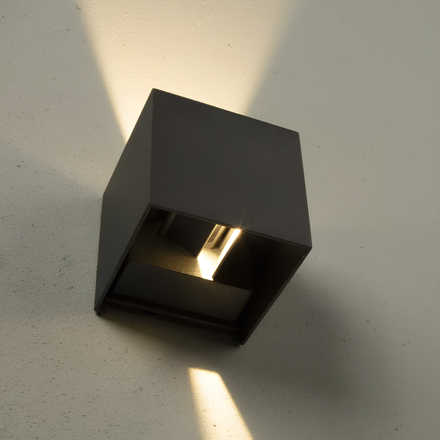 Adjustable Wall Light