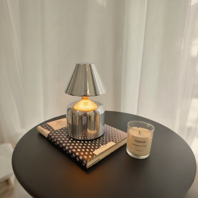 Auralis™ テーブルランプ