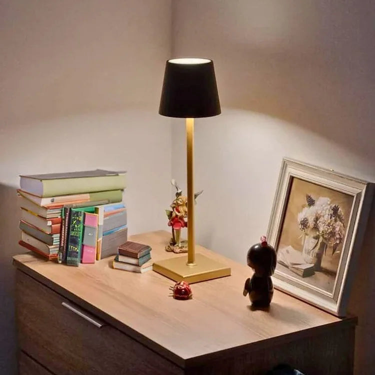 Dimmable Deluxe Table Lamp