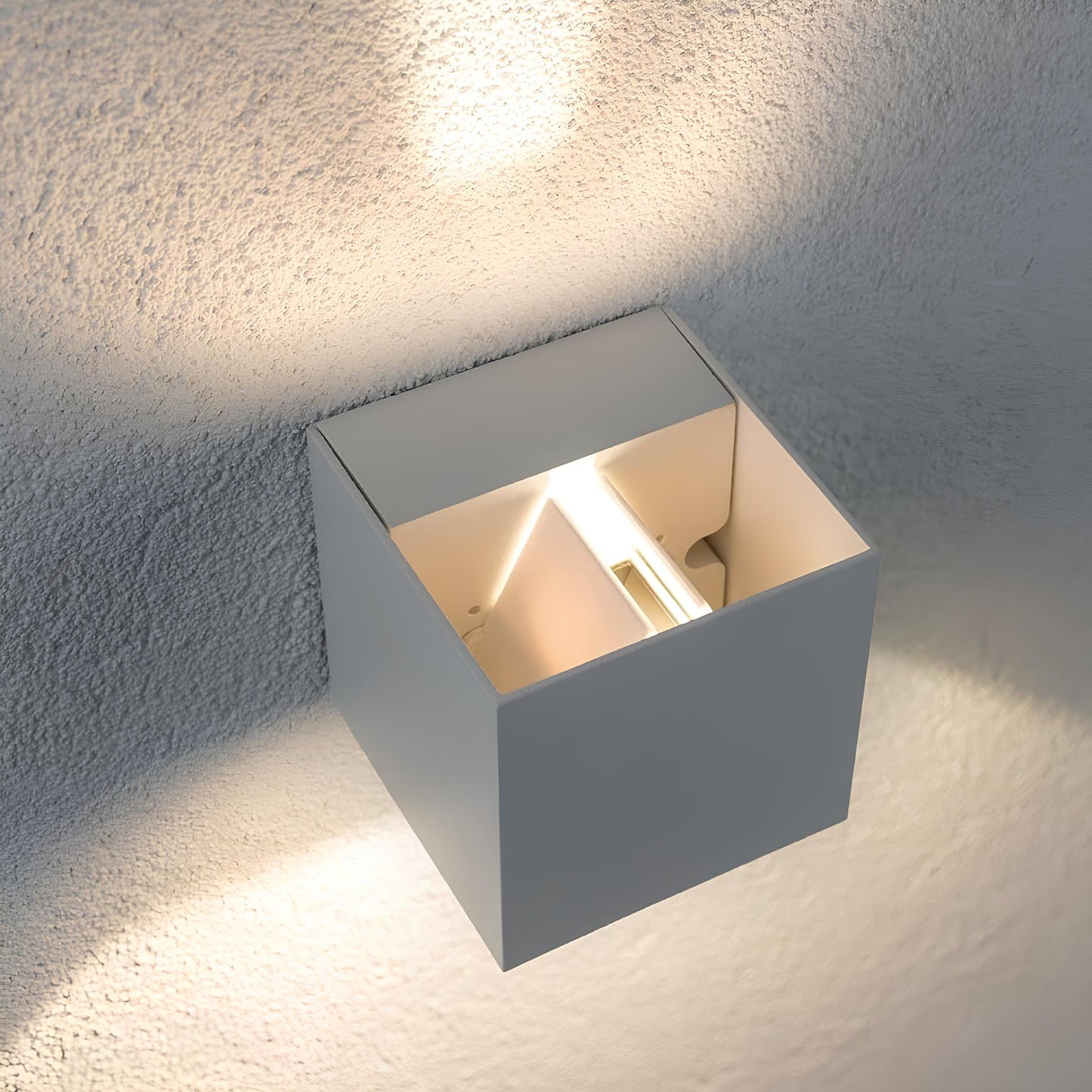 Adjustable Wall Light