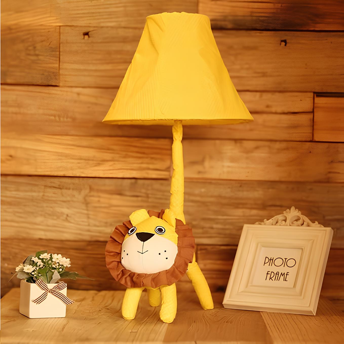 SnuggleBuddies™ Animal Lamp