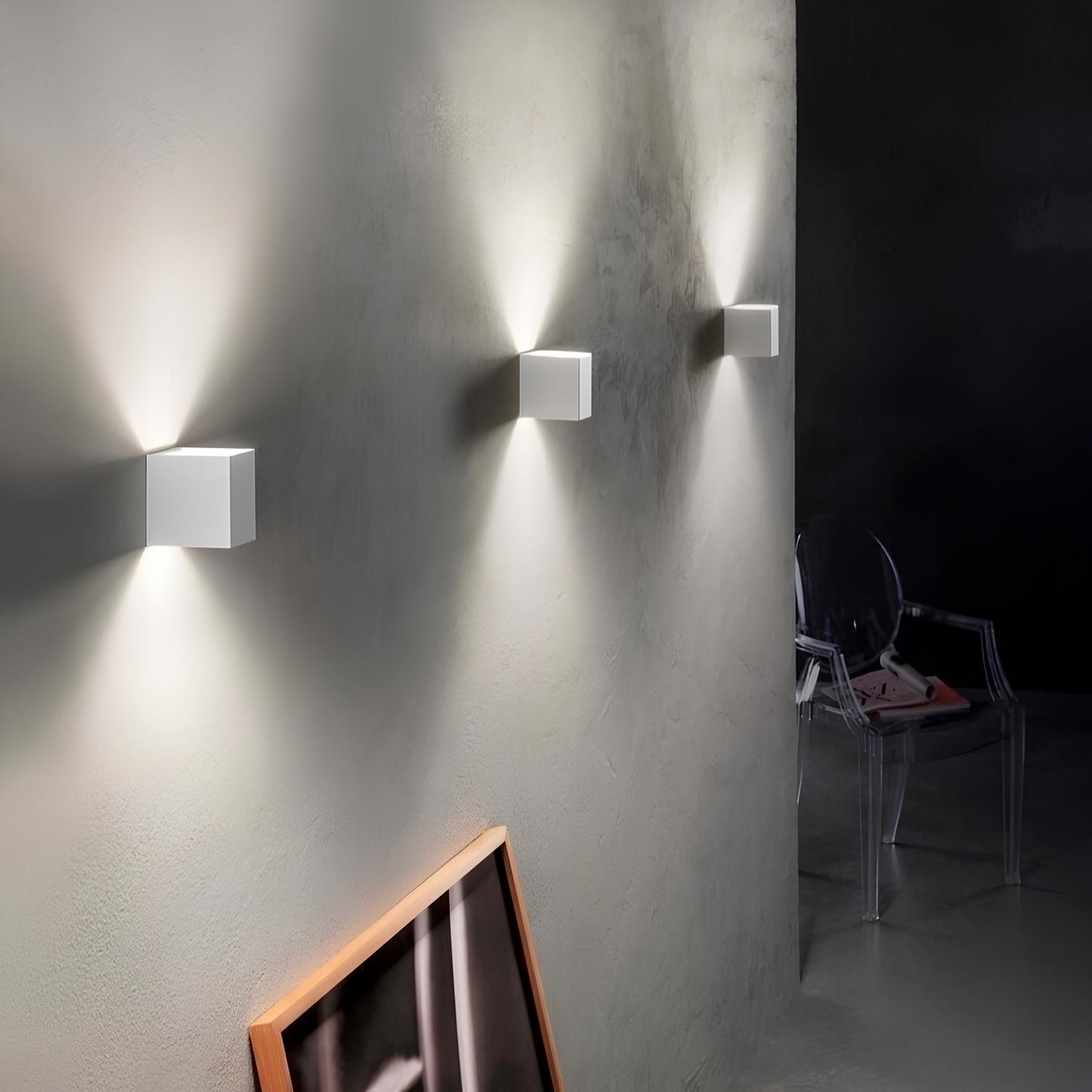 Adjustable Wall Light