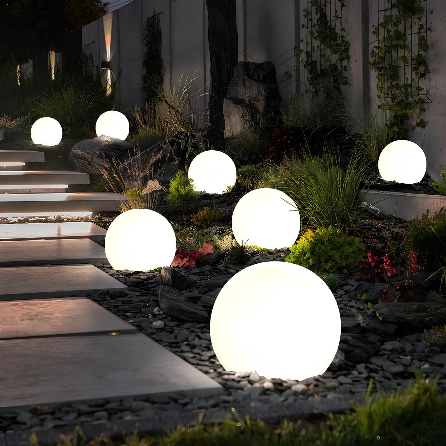 Spherical Garden Light