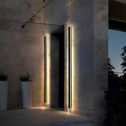 Outdoor Wall Sconce