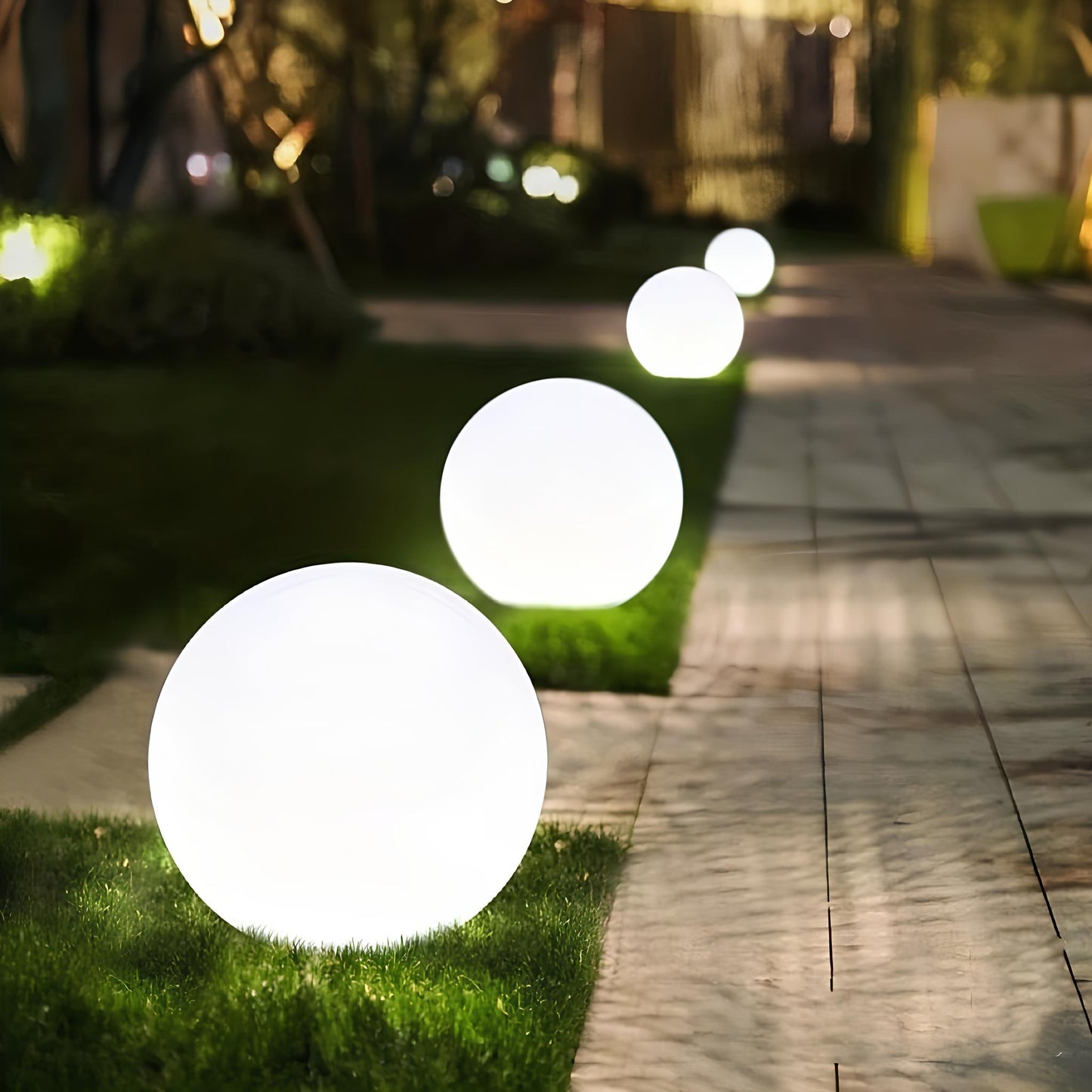 Spherical Garden Light