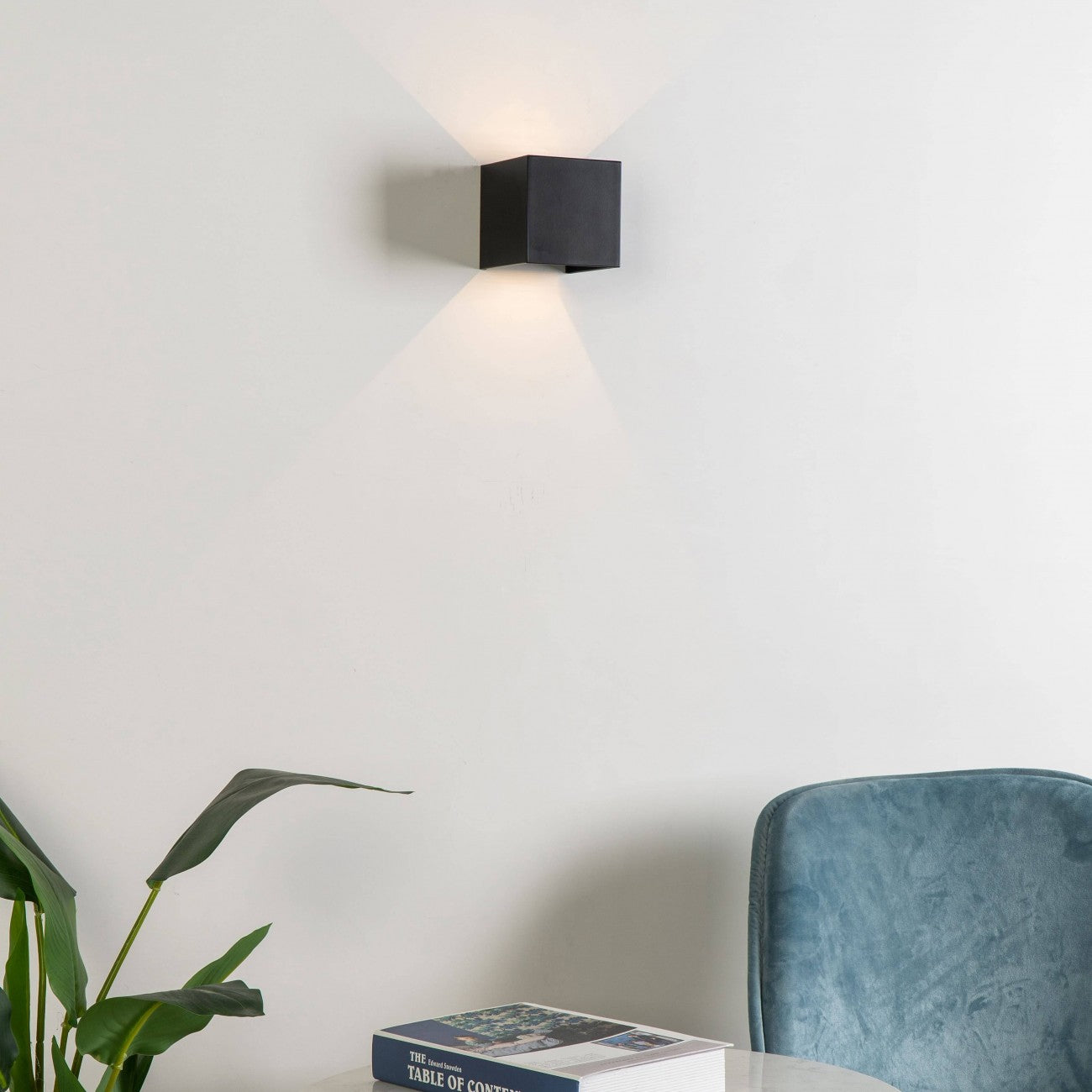 Adjustable Wall Light